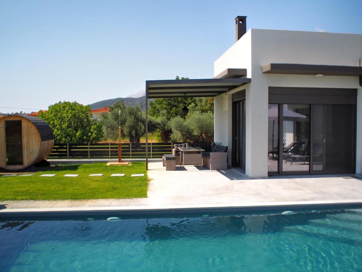 Nostos Luxury Villas With Private Pool In Nafpaktos Eksteriør billede