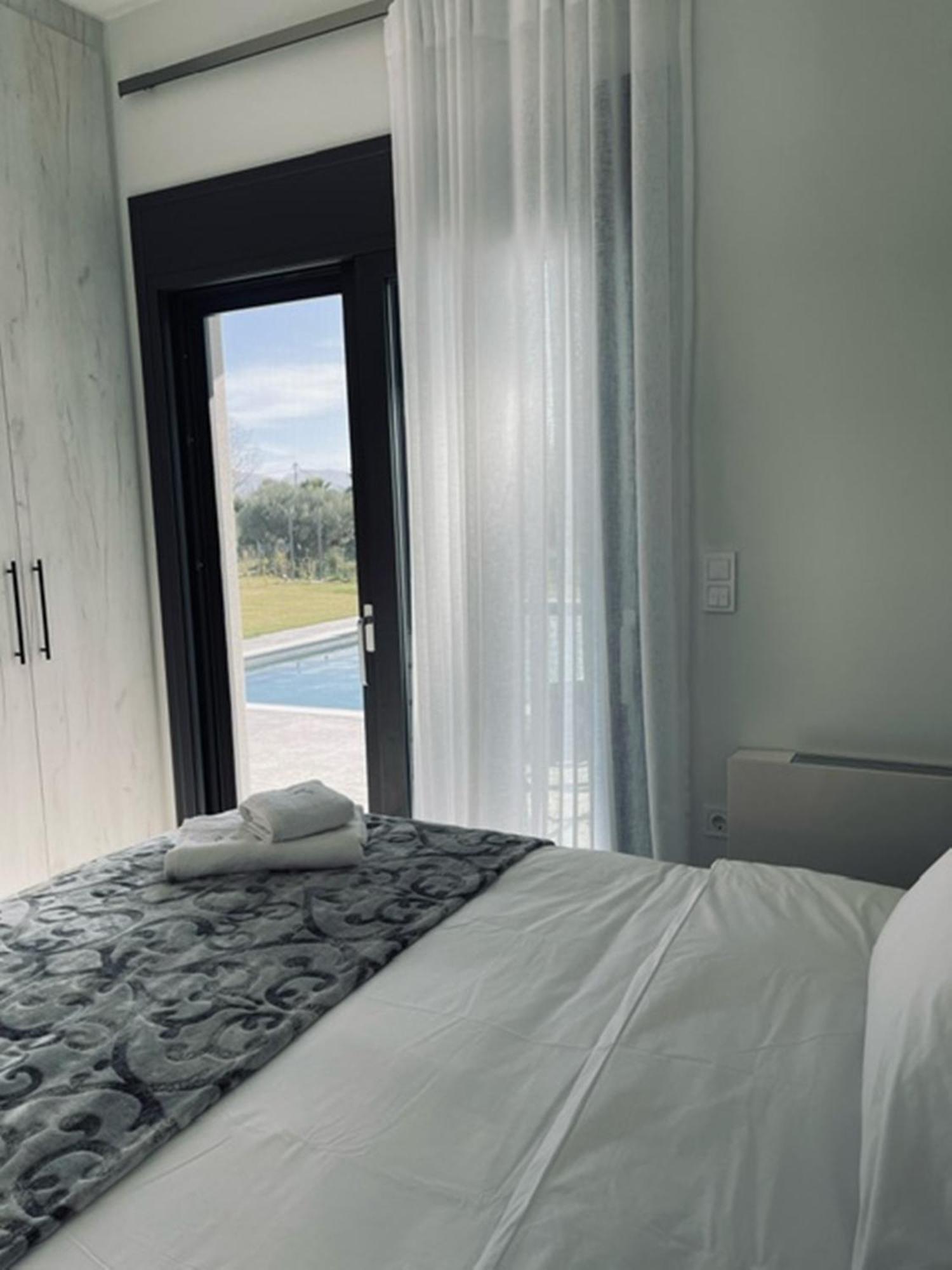 Nostos Luxury Villas With Private Pool In Nafpaktos Eksteriør billede